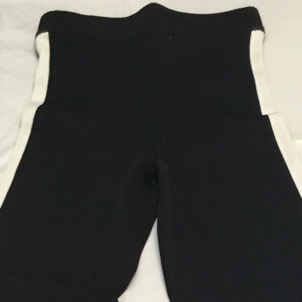 House of Harlow 1960 stylish wide